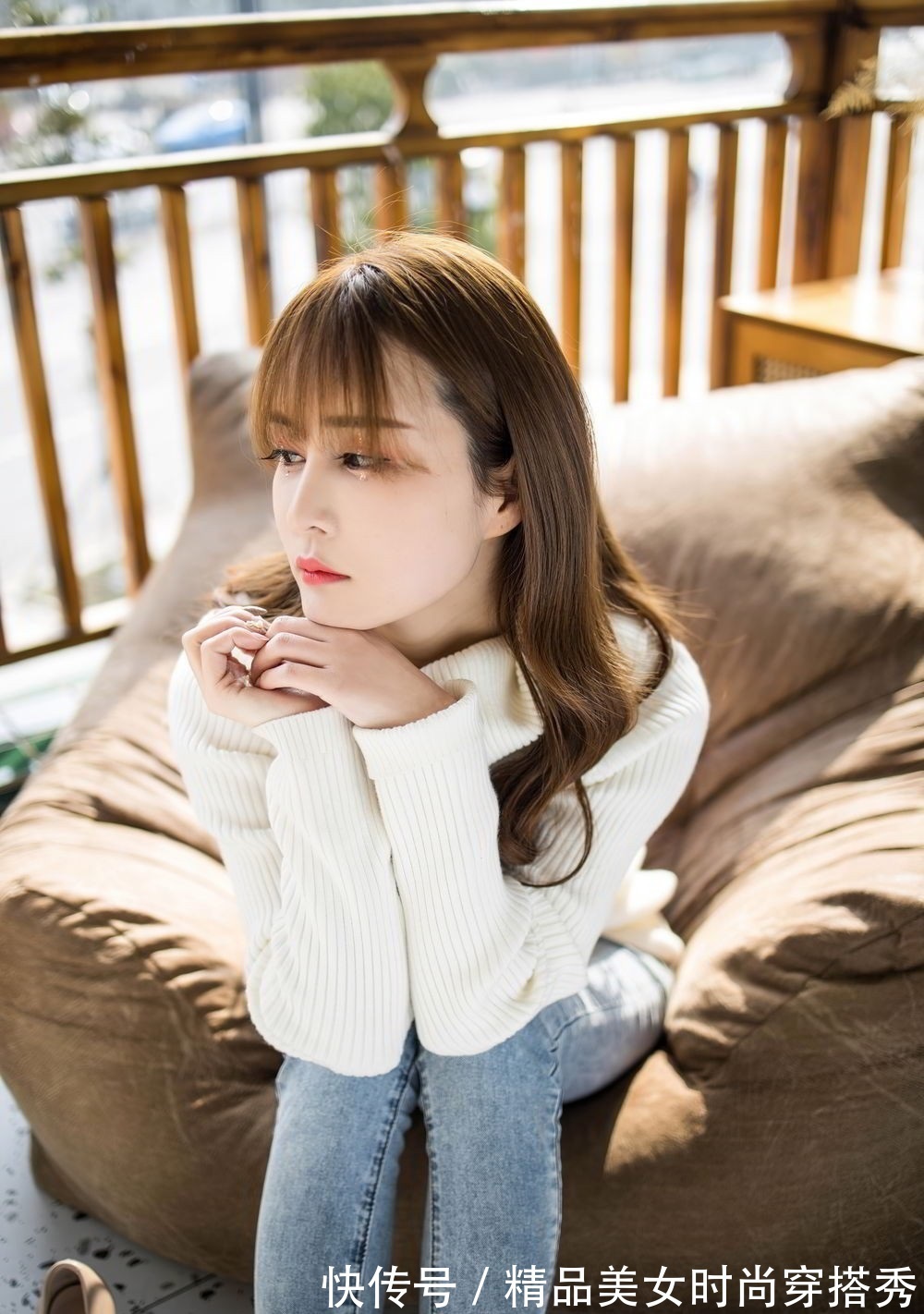 单品|一件毛衣、一条牛仔裤,平日最简单的穿搭单品,轻松穿出时尚感