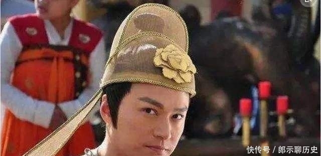 宰相和丞相|一字之差，丞相和宰相谁的权力更大？两者有天壤之别