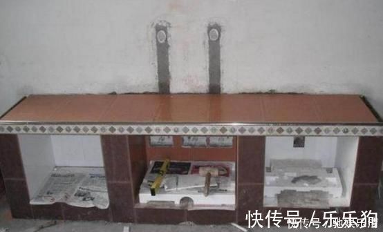 公公|公公硬要给新房砌个“水泥”电视柜,完工后我无语了,但只能接受