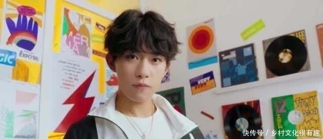 微博|2020年,男明星微博热搜在易烊千玺排行榜上排名第二