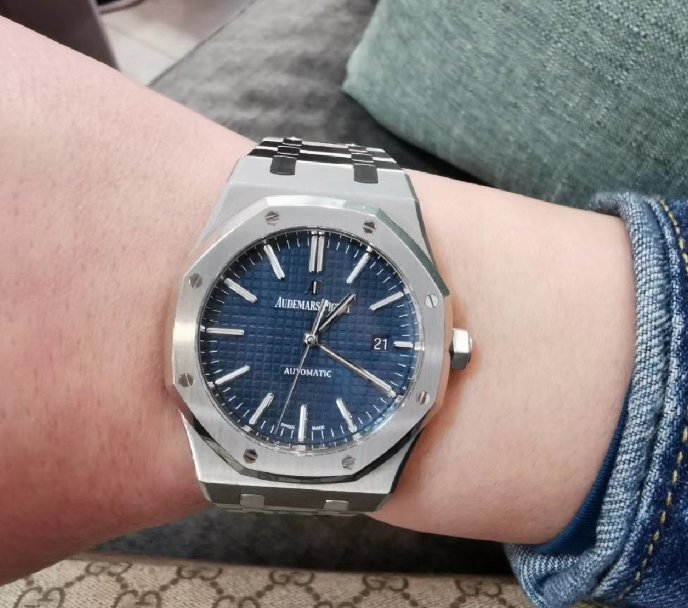 40岁男士喜欢的三个老牌瑞士机械表，你听说过吗