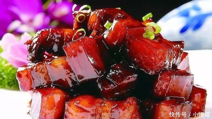 红烧肉|红烧肉换一种做法,3斤五花肉1瓶啤酒,往锅里一扔,好吃极了!