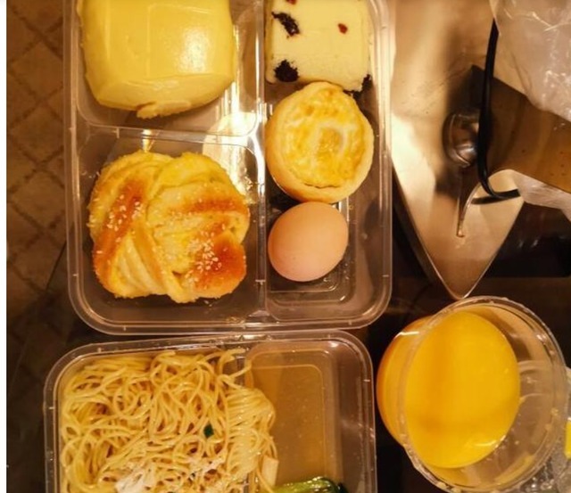 丰盛！全红婵回国后接受隔离，酒店伙食被曝光，各种肉类应有尽有