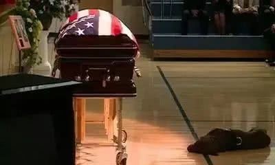 开战|别整天说开战！你热爱战争的唯一原因是没参加过战争！