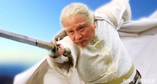 慕容氏家传|金庸每部小说中的最强剑客与剑法,看看谁才是金庸武侠中的第一剑