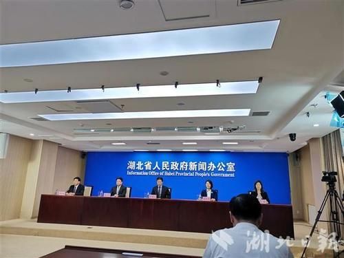 中国|首届中国5G+工业互联网大会在汉召开 民众可网上报名参会