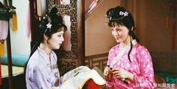 林黛玉|袭人端来一碗茶,宝钗半杯漱口,剩下半杯黛玉饮尽,里头奥妙太多