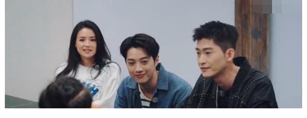 桃花塢讓多位明星人設(shè)崩塌,舒淇宋丹丹被吐槽了,為何周杰被贊?