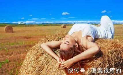 广角式|适合睡前做的瑜伽体式，放松身体，平静内心，让你第二天元气满满