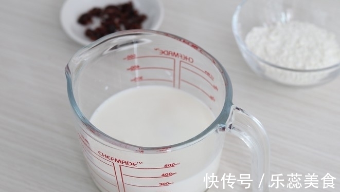 补钙|孩子不喝奶,担心他会缺钙?它是补钙“法宝”,一口吃3都嫌不够