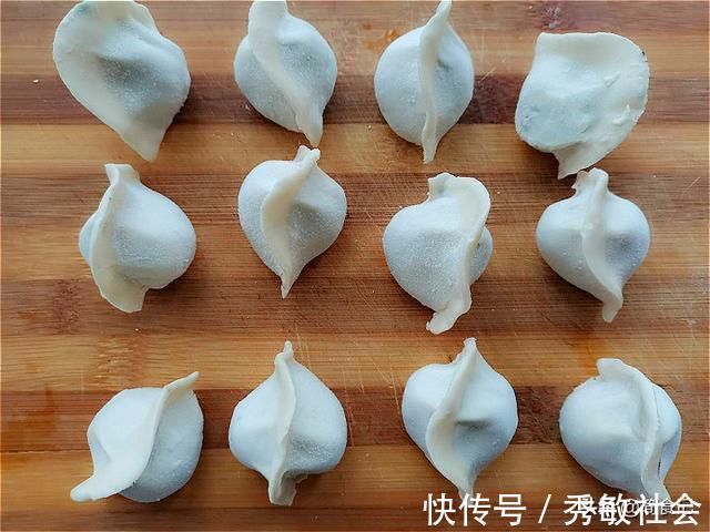 饺子皮|夏天,就喜欢这素馅饺子!比白菜好吃,比韭菜味浓,错过再等1年