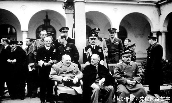 苏军|苏军对日作战为何突然提前?偷鸡不成,杜鲁门这牛吹的太致命