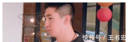 直播间|武大靖连刷3个火箭被王濛踢出直播间,东北人的幽默刻在DNA里