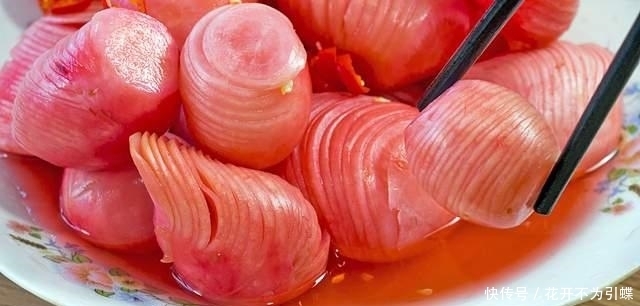 教你在家腌萝卜,酸甜脆爽又好看,做法简单快手,放12个月都不坏