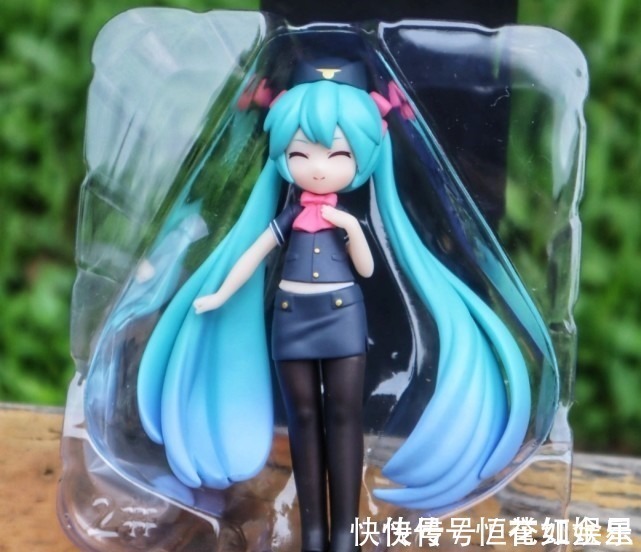 盲盒|国内首款初音未来盲盒手办来袭，网友啥是盲盒