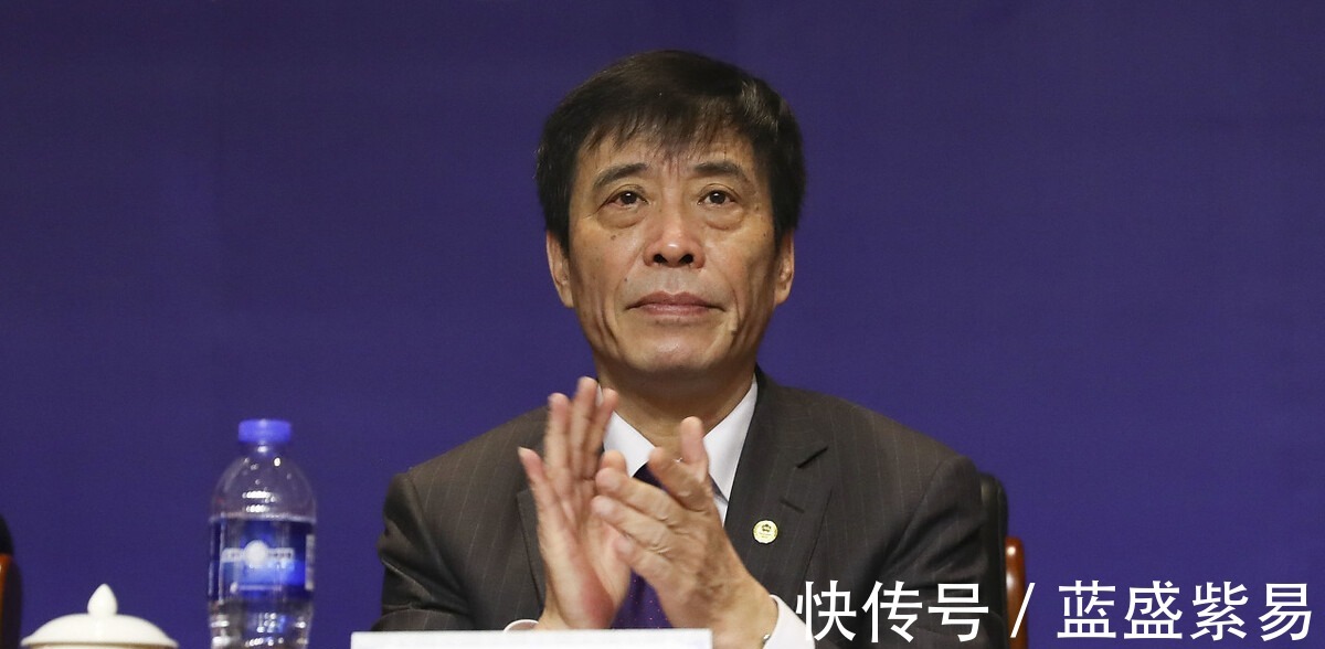 国奥|中国足协又迈出“坚定一步”!球迷怀疑其目的,中国国足未来堪忧!