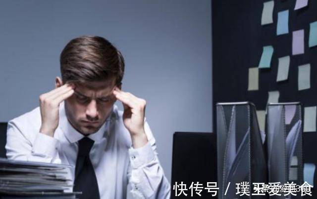 衰老|加速男性衰老的几个行为，烟并不是第一，榜首是哪个？