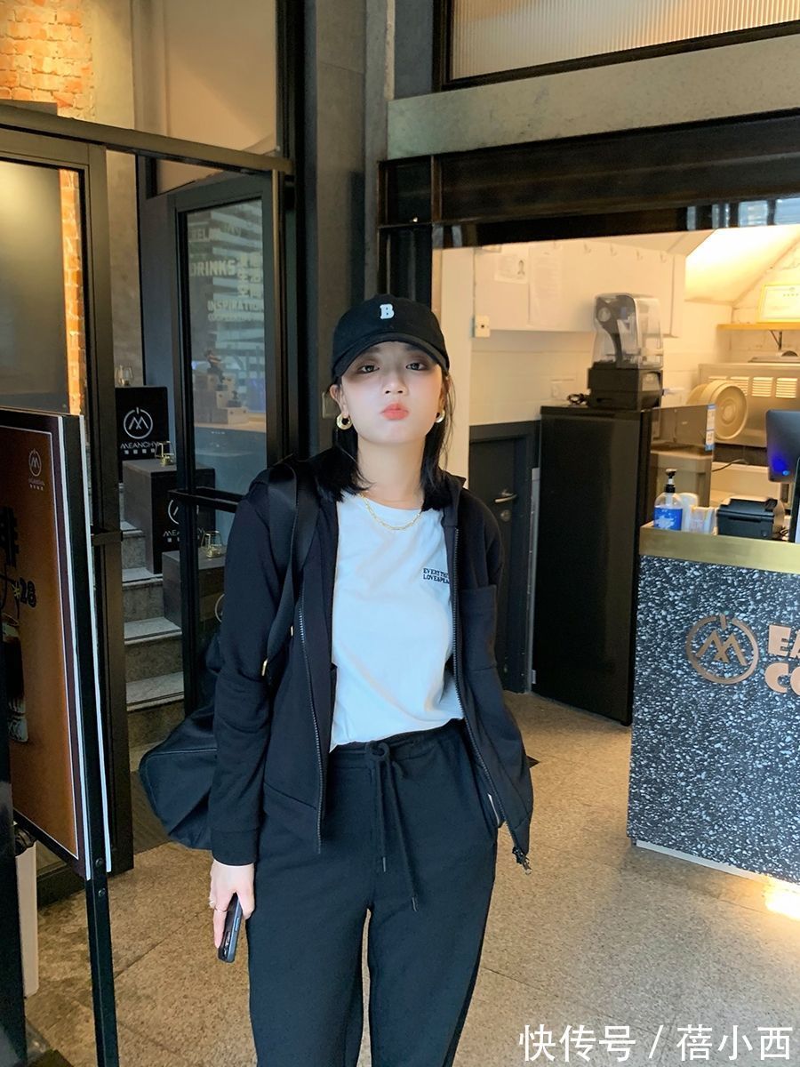 百搭|早秋最chic的8款穿搭法!简约、百搭更容易穿出高级感,值得收藏