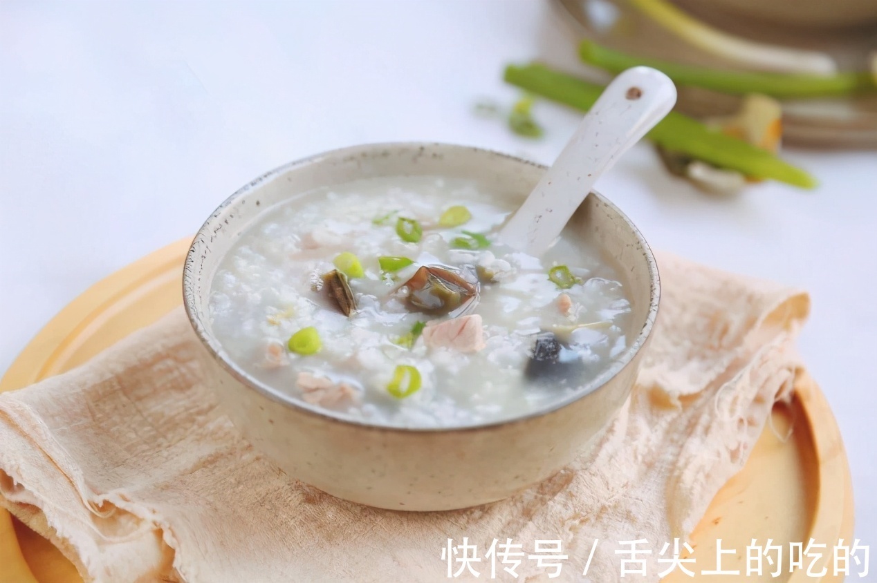 皮蛋瘦肉粥|做皮蛋瘦肉粥,3样一起煮就错了,广州阿姨教4招,香浓黏稠,好喝