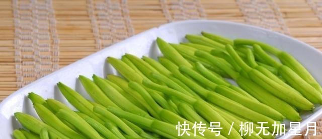 黑木耳|它是“健脑菜”,也是忘忧草,小孩多吃变聪明,老人吃了改善睡眠!