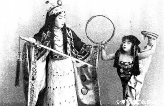 武生|尚小云:为戏而生为戏而亡,虽位列“四大名旦”,却唯独愧对妻子