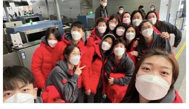 新冠疫情|从2人阳性增至9人，中国女篮回归国内遥遥无期，是如何传染的？