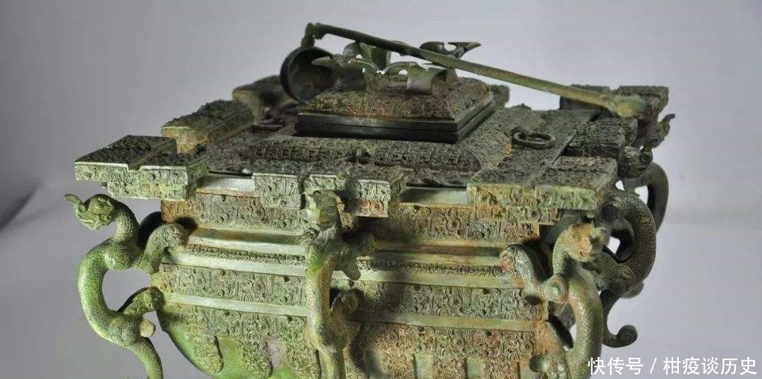 国家博物|战国墓出土108条“神龙”,国博:我来复制看看,结果却四不像