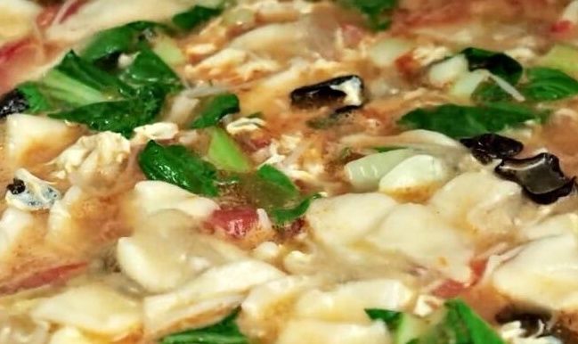 面条|秋天，面条饺子靠边站，给家人做它吃，美味又筋道，做一锅不够吃