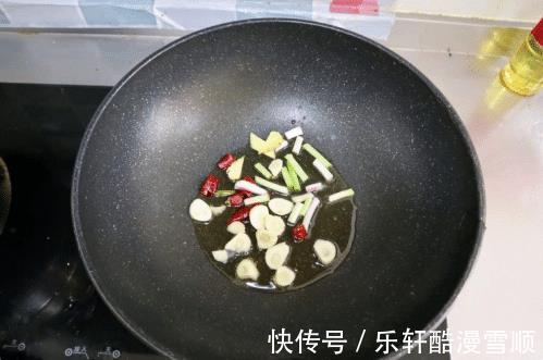 两张豆腐皮完成一道家常菜，酱香味十足，快手简单