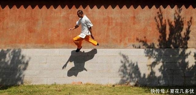 世上唯一还在练轻功的武僧,称轻功有五重境界,已练到最后一重