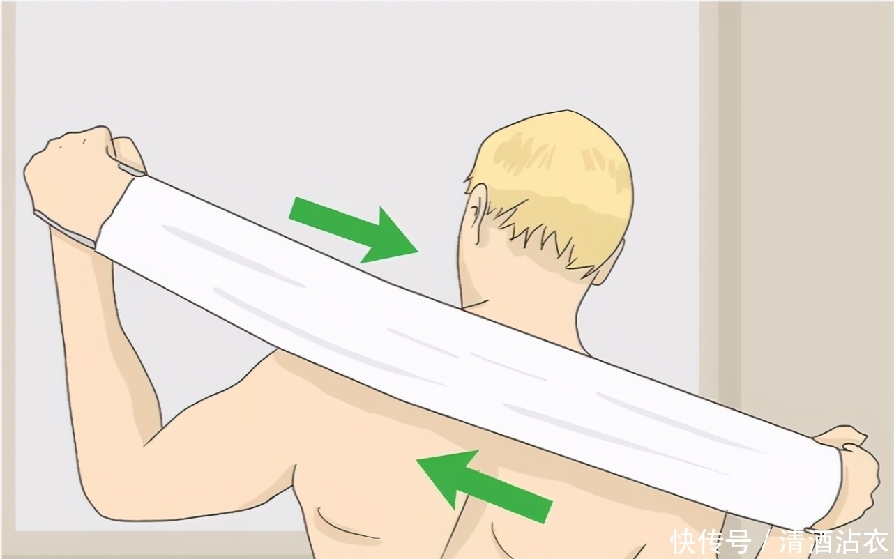 一个人时如何搓背?利用锅铲子只需三步,就能拥有一个牛奶背