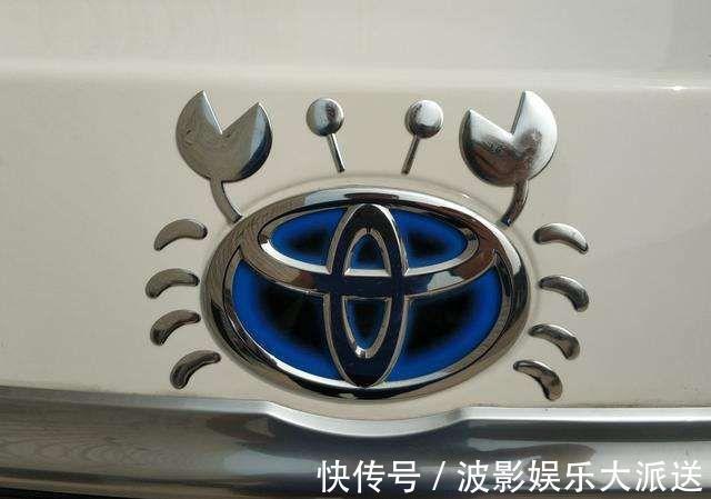 |搞笑的车贴盘点你见过几个看到第三个宝马车标,再也忍不住笑了