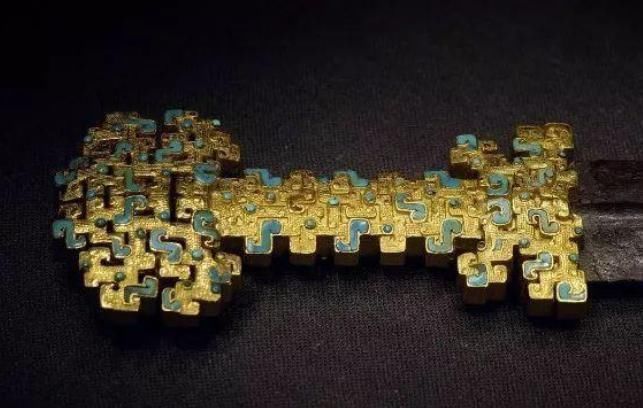 出土|几平方大的“厕所墓”，却挖出无数珍宝，专家猜测：墓主是盗墓贼