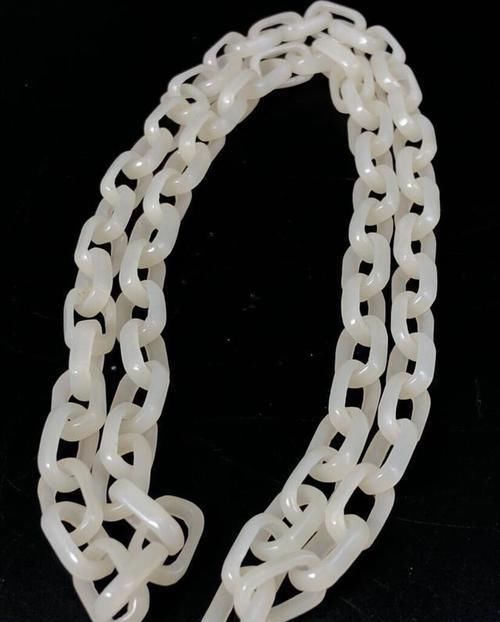 价值|4厘米的小玉人290万落槌成交古玉的收藏价值竟也这么高