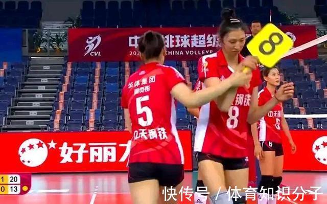 青年队|32扣16中轰下18分！女排新朱婷打出代表作，超手进攻把对手打懵