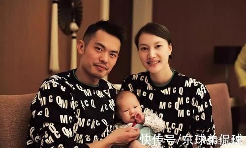 仕途|转业体育局,林丹为何会主动放弃仕途?他年薪多少?