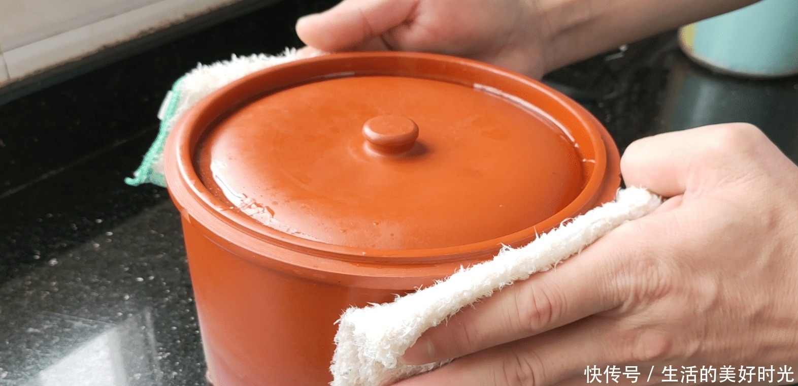 洗干净|天冷了就给家人炖这一锅汤,浓香鲜美好喝温补,食材与做法都简单