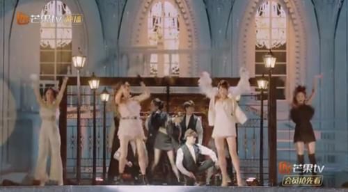 张柏芝多次跳舞划水疑因怀有身孕,整组拿下915高票另有原因