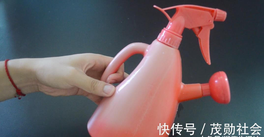 香皂和雪碧混合在一起, 解决了很多家庭困扰的烦恼, 看完赶紧试试