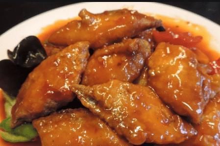 带鱼这样做太好吃了,不加生抽酱油,简单易学无腥味,肉嫩味香