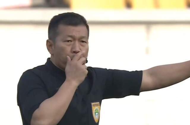 阿曼队|足协再次牺牲联赛为国足让路:今年中超将推迟到4月底进行!