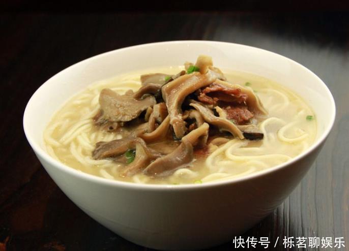 挑食|大厨教你 “肉丝面”的做法,挑食的孩子也能吃一大碗