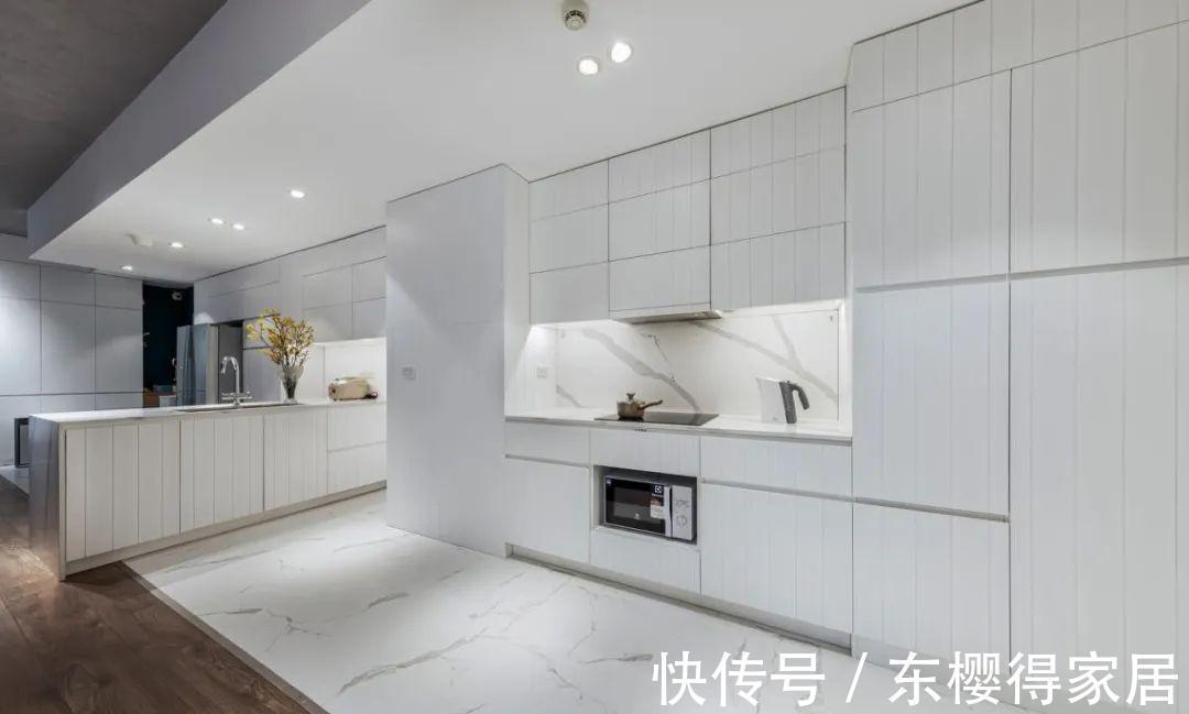 厨房|客厅和次卧打通,改卫生间为厨房,原户型太奇葩,改完个个都夸赞