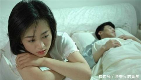 落泪|8岁女孩凌晨发高烧,嘴里念叨“语文书”坏了,宝妈打开后落泪