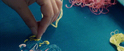 中国传统文化 她用一根针画出近万种颜色的星空，却拒绝美国航天局购买