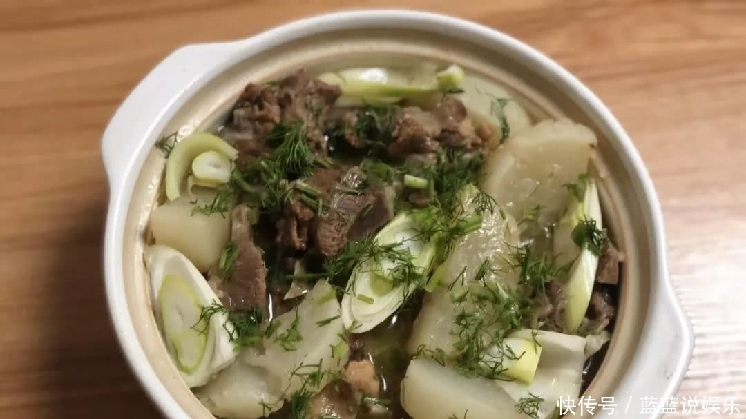 无闭|学识整只“大爷鸡”,新年宴客无闭翳