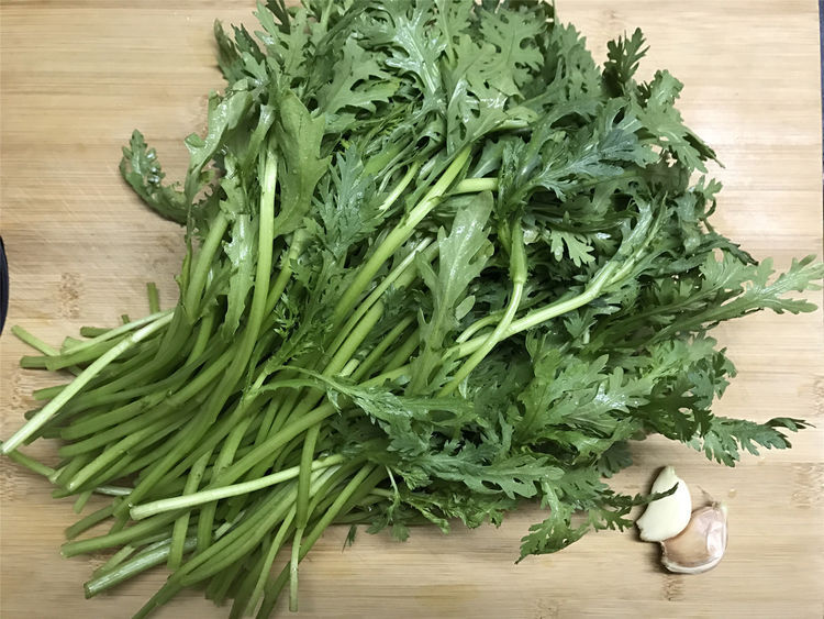 3分钟快手菜，我家隔三差五做次，清肠胃，促消化，简单美味