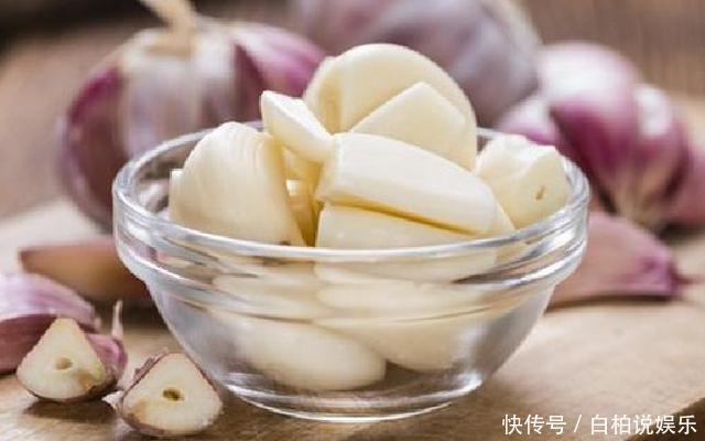 白发总是治不好教你8个白发转黑方法,轻松白转黑