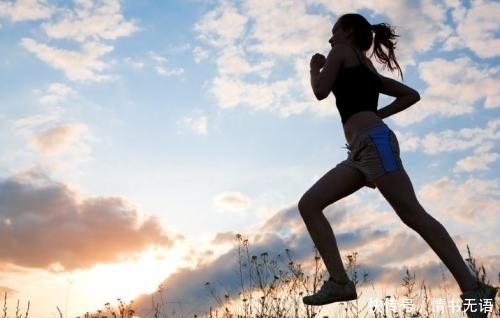 龟先跑100米,人就追不上了!这怎么解释?