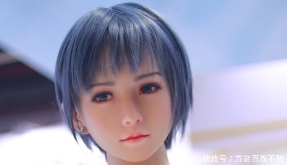 硅胶|硅胶手办似乎不错?听说摸起来感觉像真人,但保存是个大问题